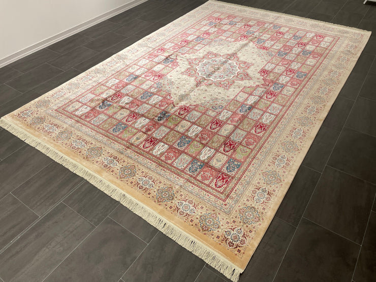 Anatolian Silk Rug, Cream Rug, 100% Bamboo Silk Carpet, Size: Ft: 8.2 x 11.5 Feet ( 240X340 Cm ) - Oriental Silk Rugs