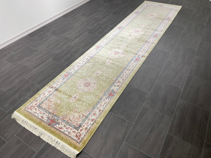 Turkish Silk Rug, Green Rug, 100% Bamboo Silk Carpet, Size: Ft: 3.3 x 13.1 Feet ( 100X400 Cm ) - Oriental Silk Rugs